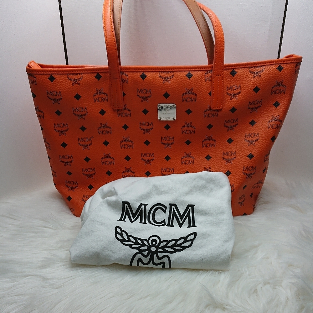 MCM Tote with zip closure in Rare Orange color